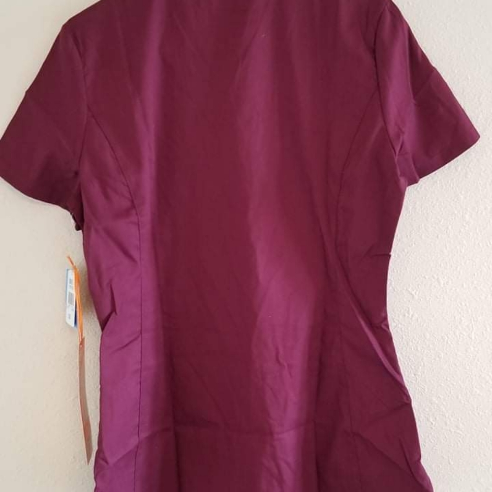 SCRUB TOP - Picture 5 of 6